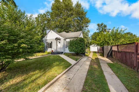 Tiny photo for 948 N Prospect Road, Ypsilanti Charter Township, MI 48198 (MLS # 81026045616)
