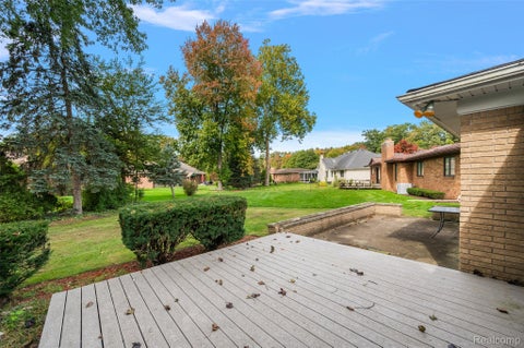 Tiny photo for 47683 Westlake Drive, Shelby Charter Township, MI 48315 (MLS # 20261085258)