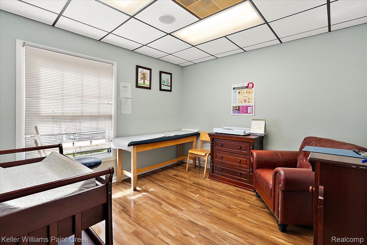 940 W Avon Road B10