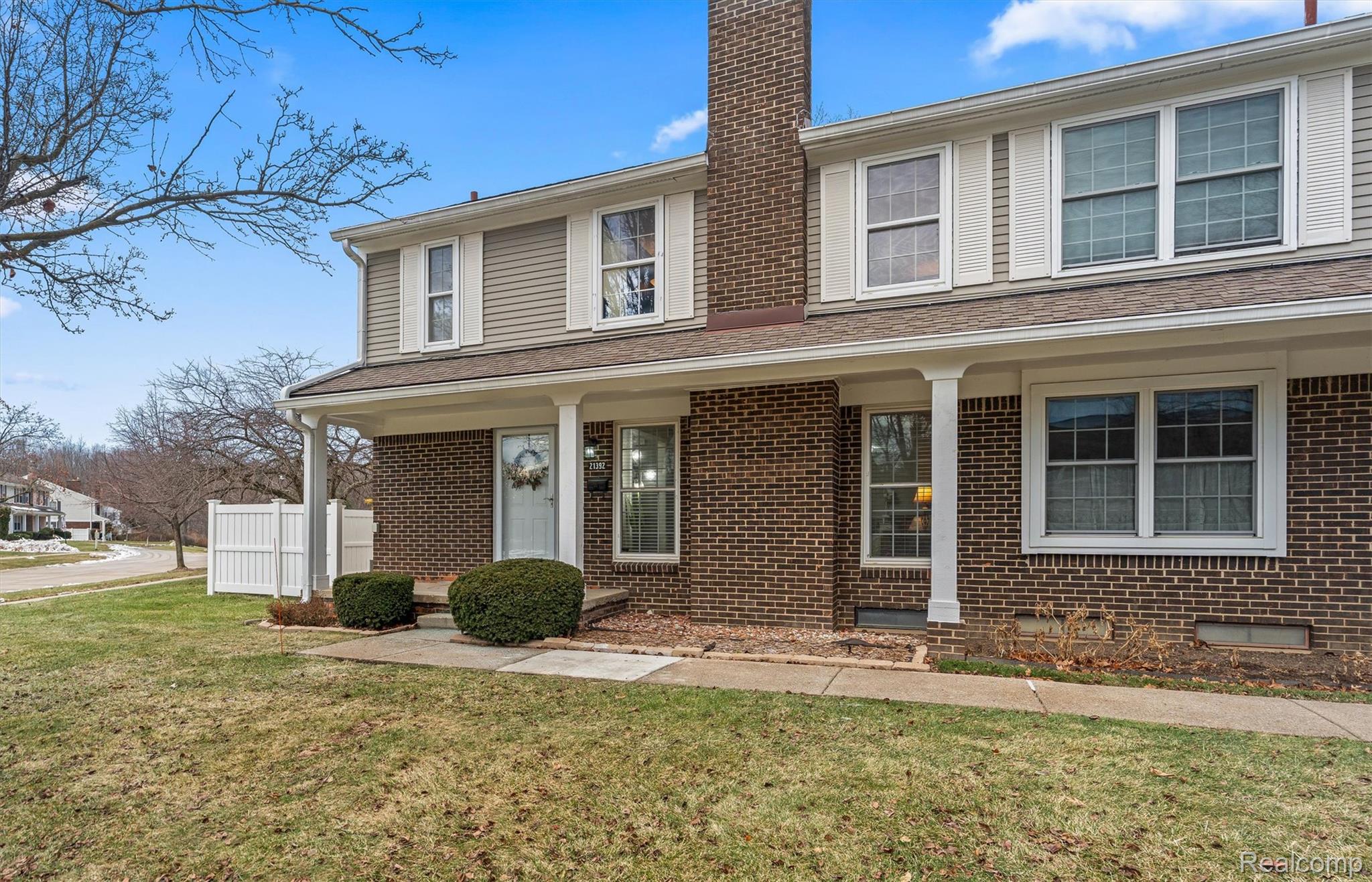 21392 E Glen Haven Circle