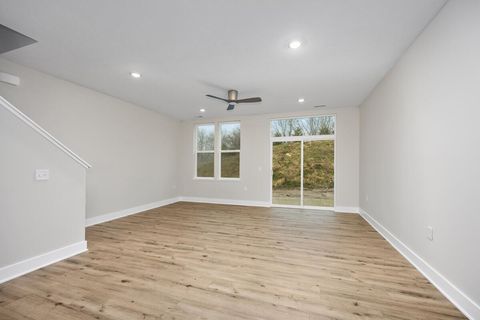 Tiny photo for 2221 Watertown Way NE, Grand Rapids City, MI 49505 (MLS # 65026013411)