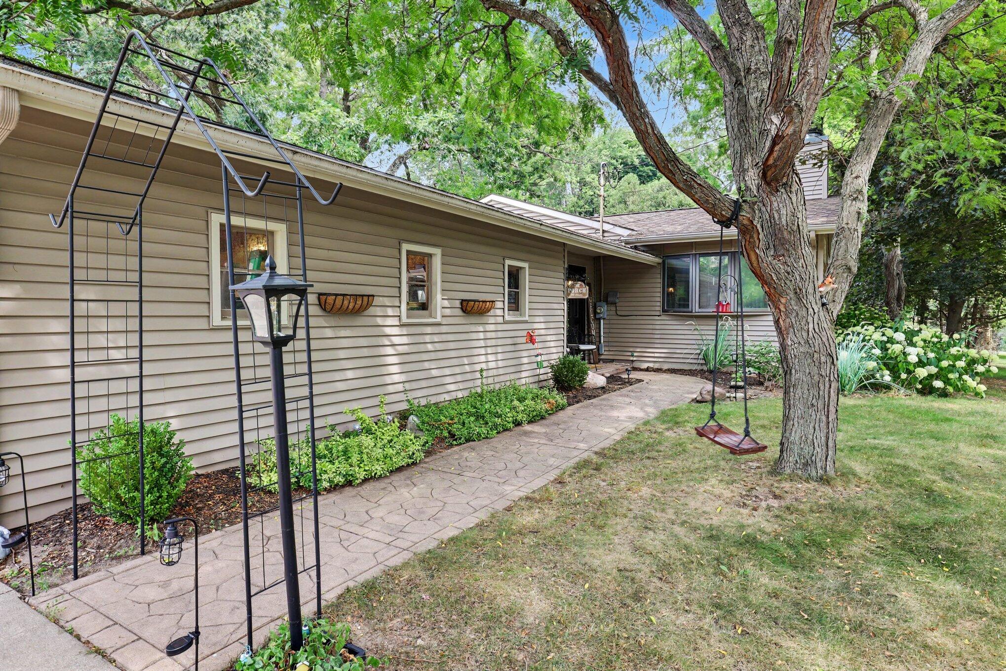 507 Floral Drive