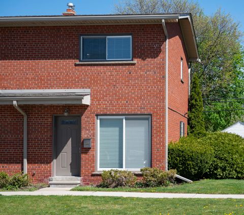 3800 Normandy Road Royal Oak City Oakland MI 48073