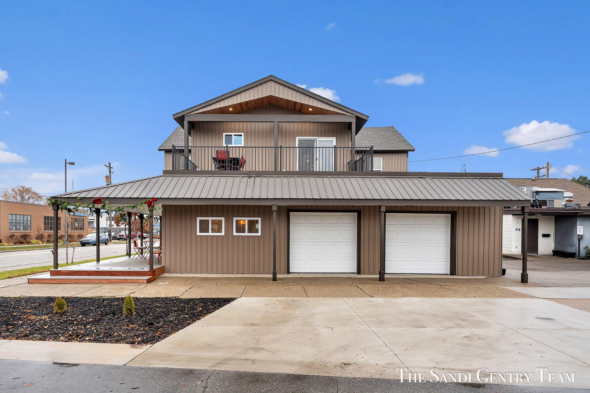 300 N 7th Street Unit 2 - Upper