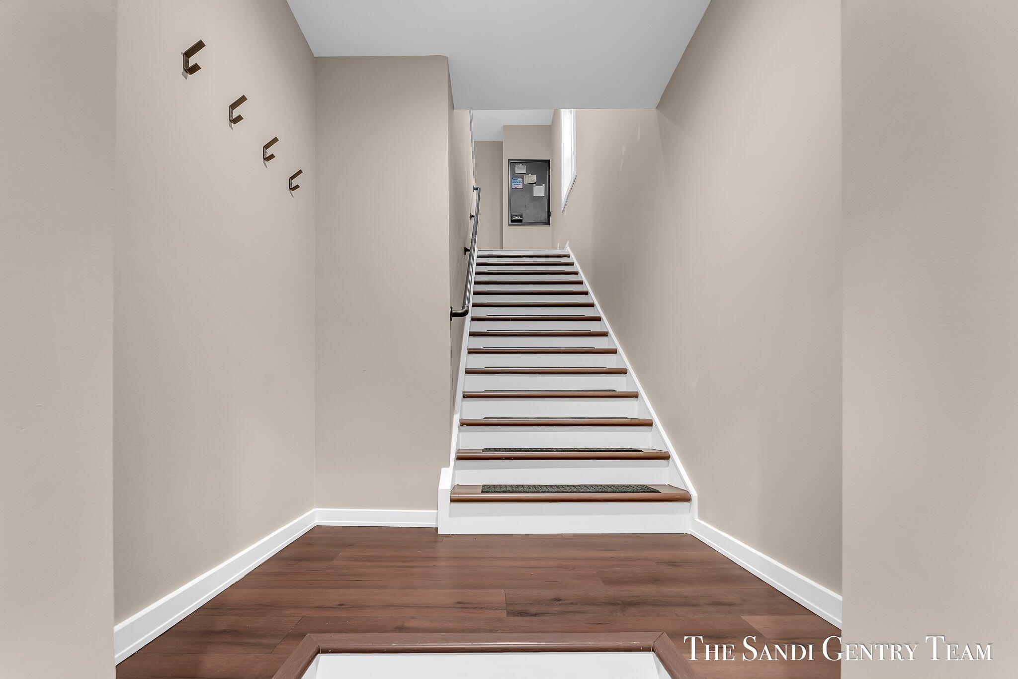 300 N 7th Street Unit 2 - Upper