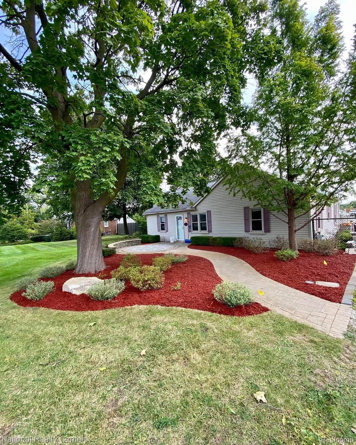 496 E Avon Road