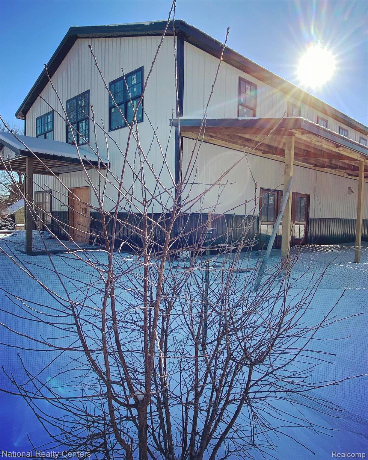 496 E Avon Road