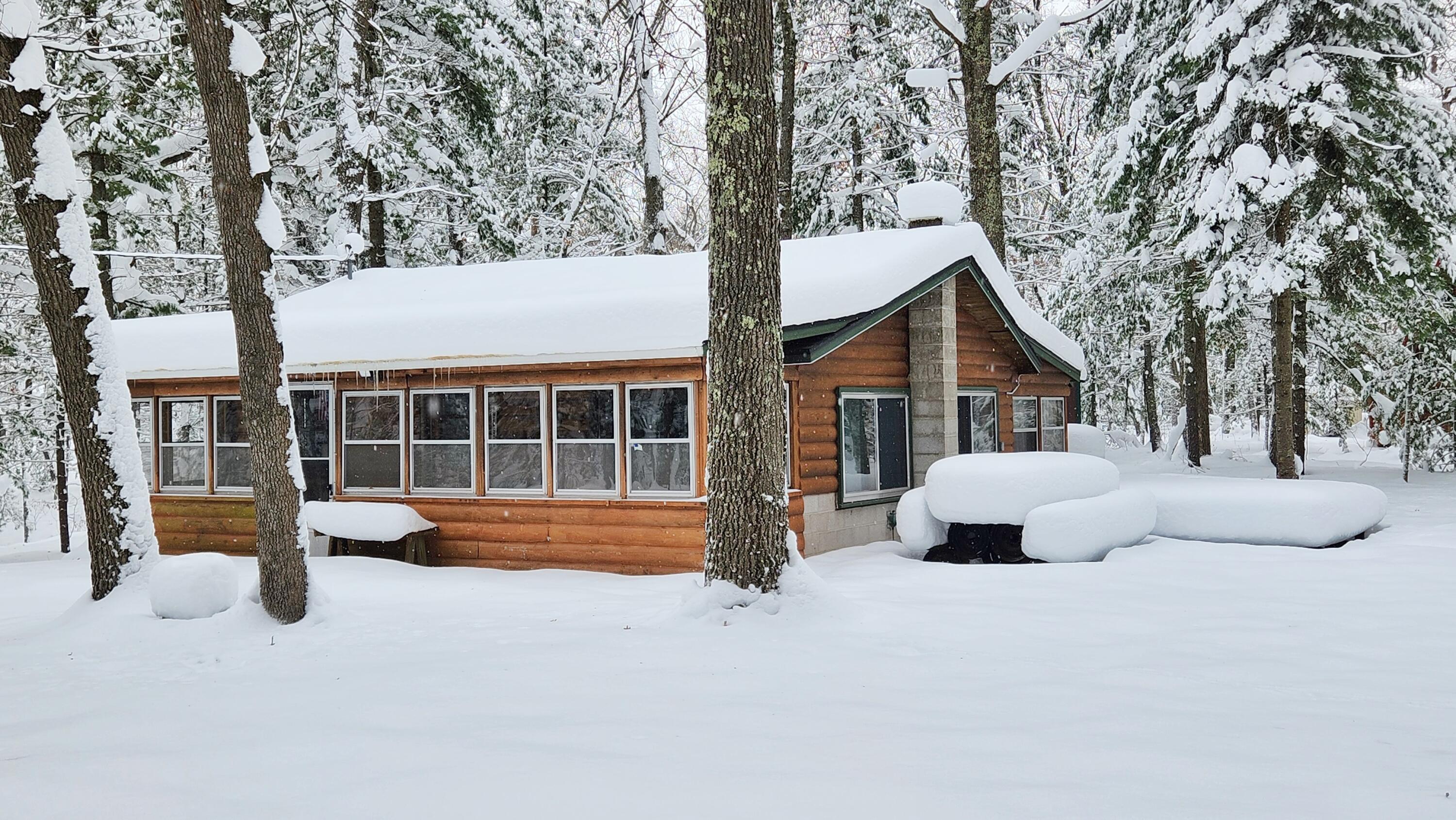 8223 W Cypress Avenue