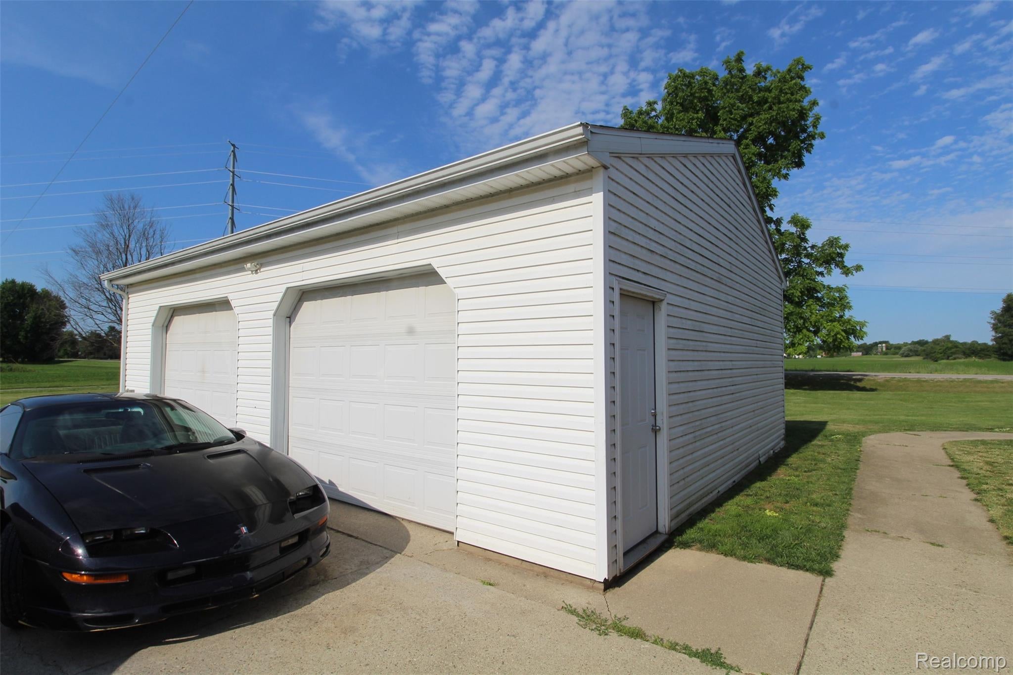 2568 Valentine Road