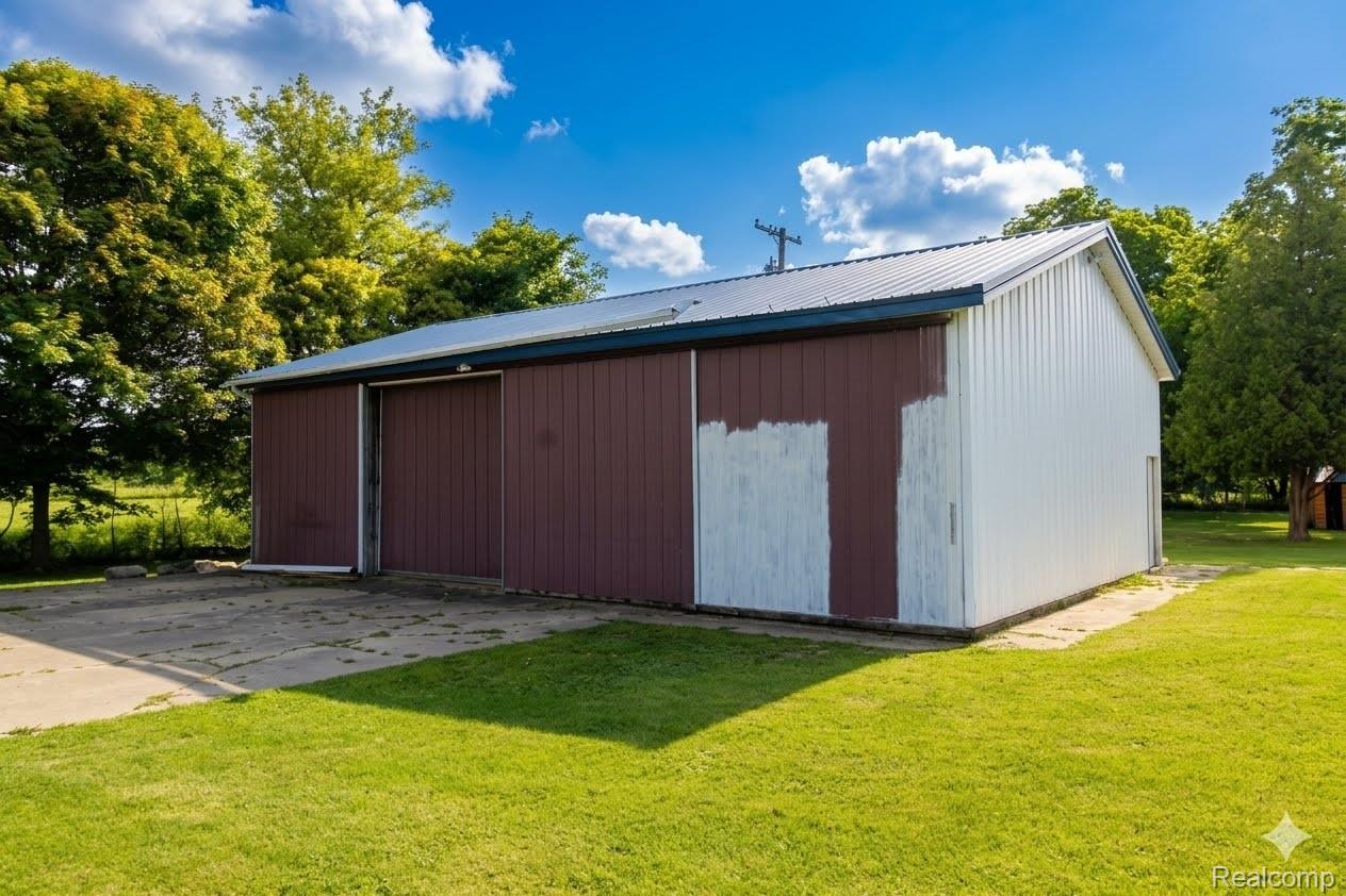 2568 Valentine Road