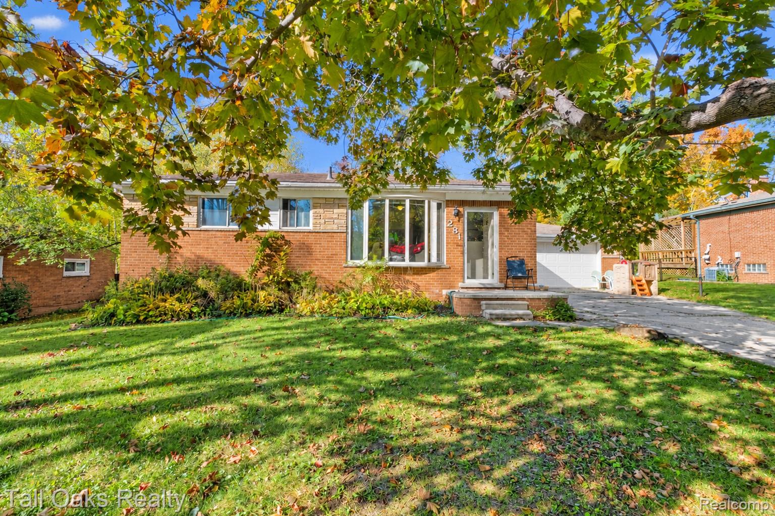 281 Lorberta Lane