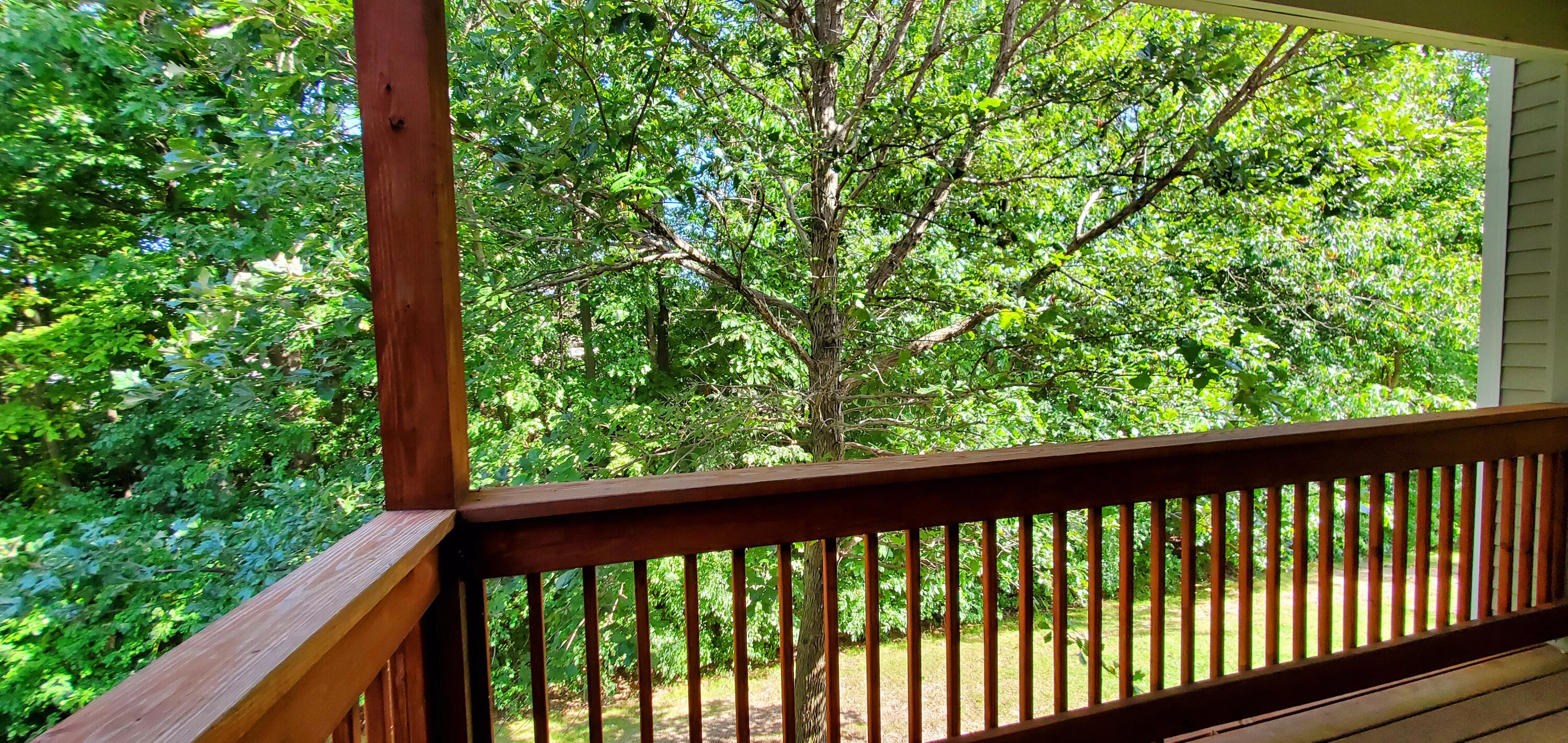 1354 Fox Pointe Circle