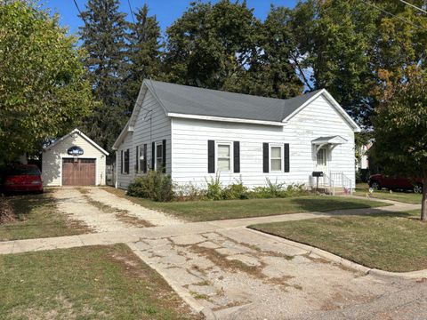 303 Williams Street Sturgis City MI 49091