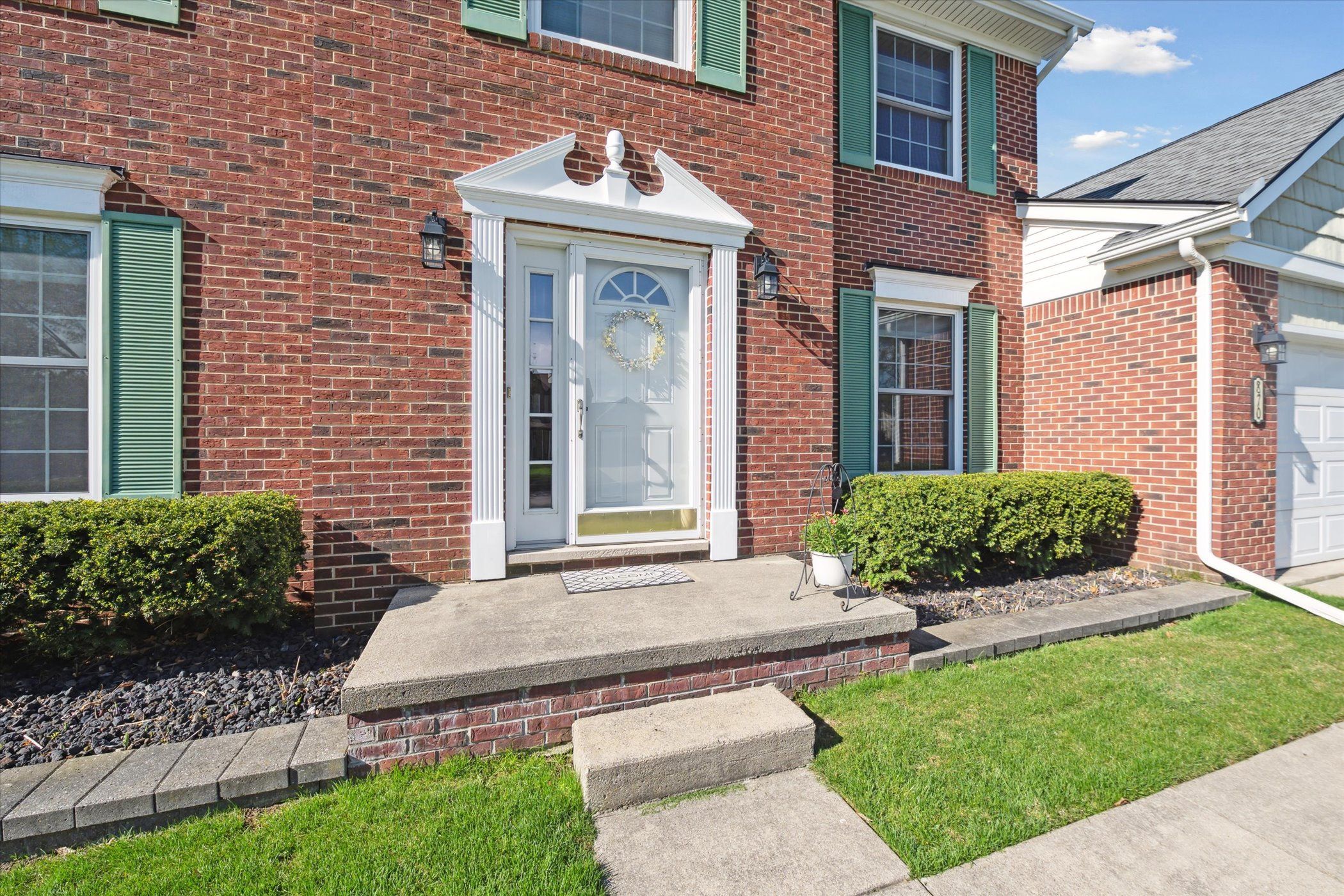 870 Chatham Drive