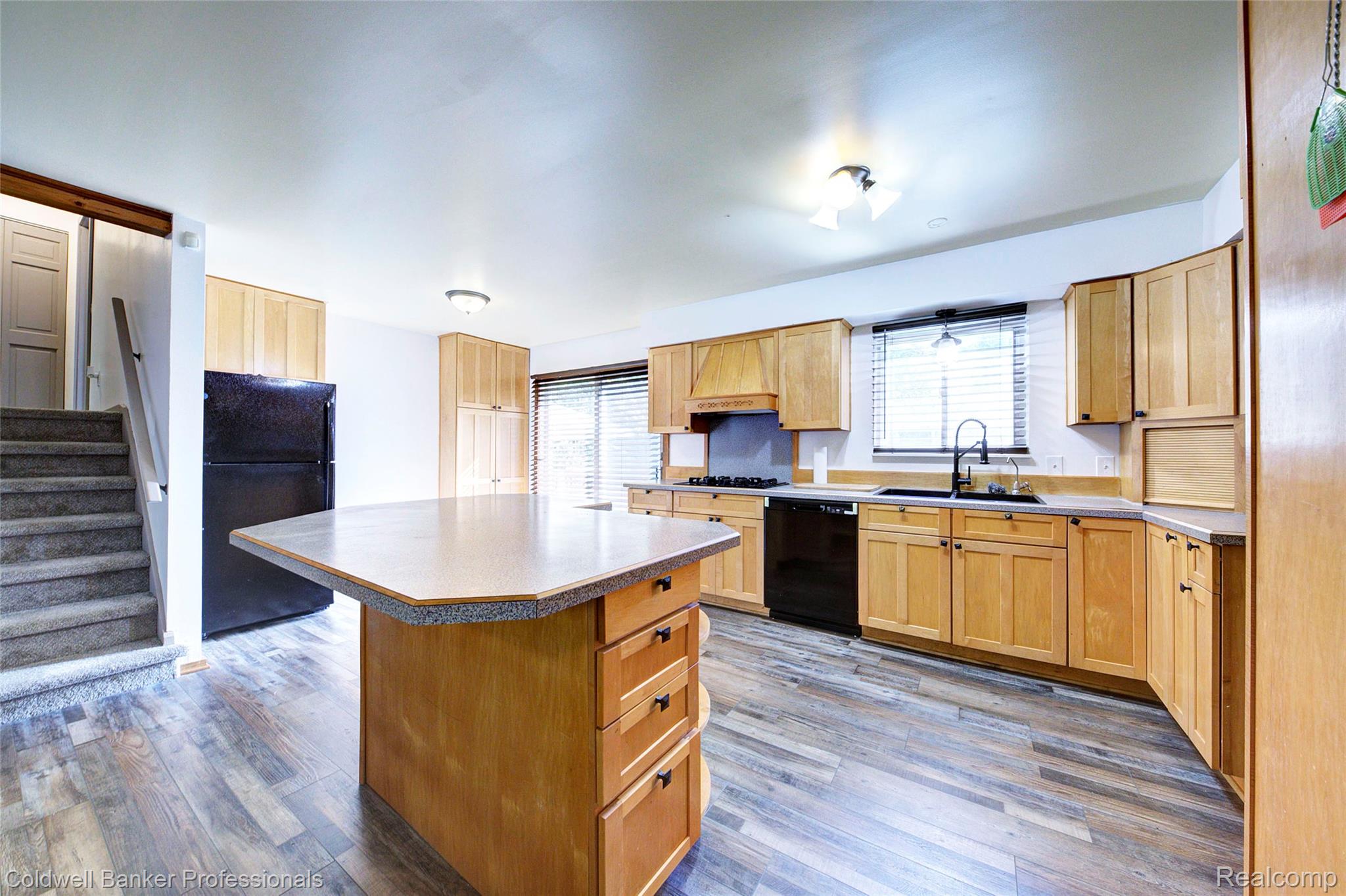 2782 Gravel Creek Road