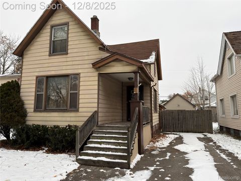 24 W James Street River Rouge City MI 48218