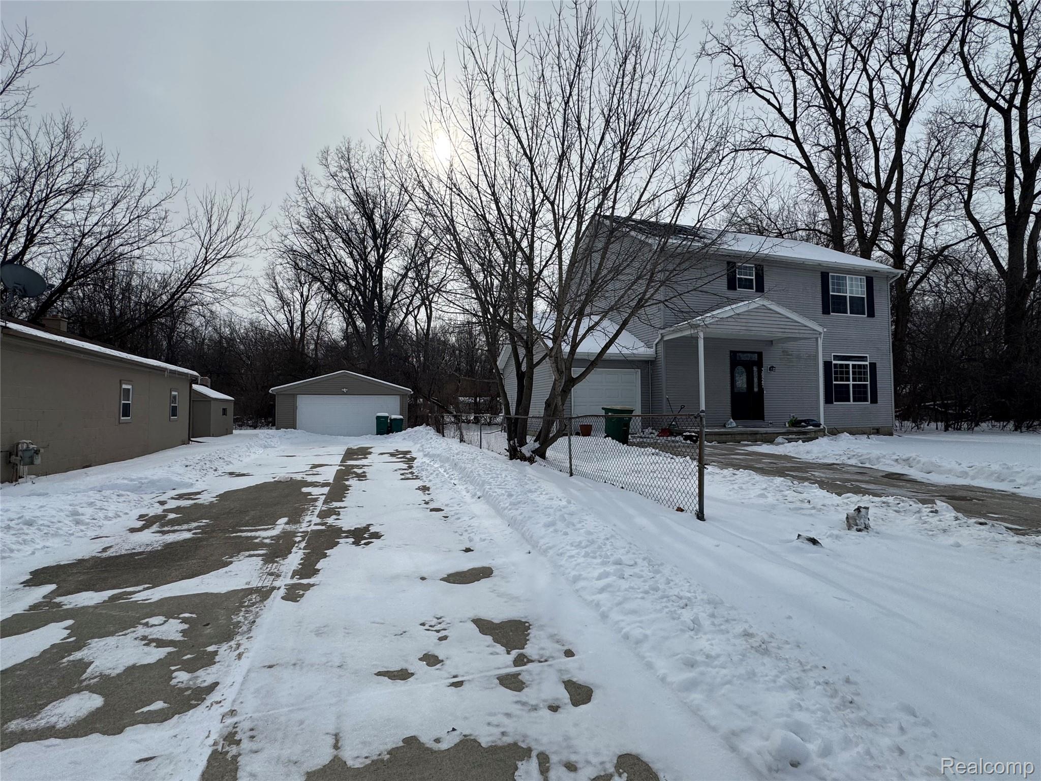 36227 Vinewood Street