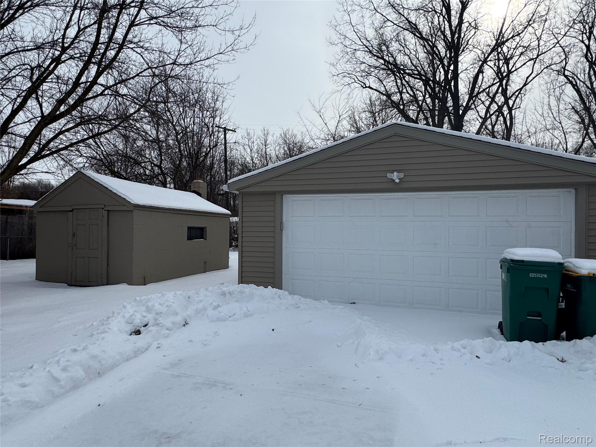 36227 Vinewood Street