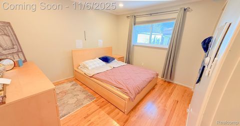 Tiny photo for 5728 Nightingale Street, Dearborn Heights City, MI 48127 (MLS # 20251051199)