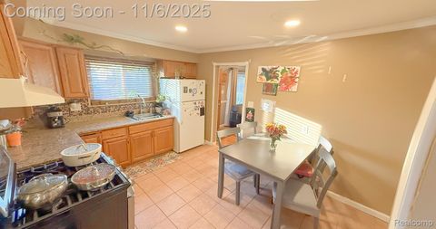 Tiny photo for 5728 Nightingale Street, Dearborn Heights City, MI 48127 (MLS # 20251051199)