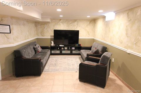 Tiny photo for 5728 Nightingale Street, Dearborn Heights City, MI 48127 (MLS # 20251051199)