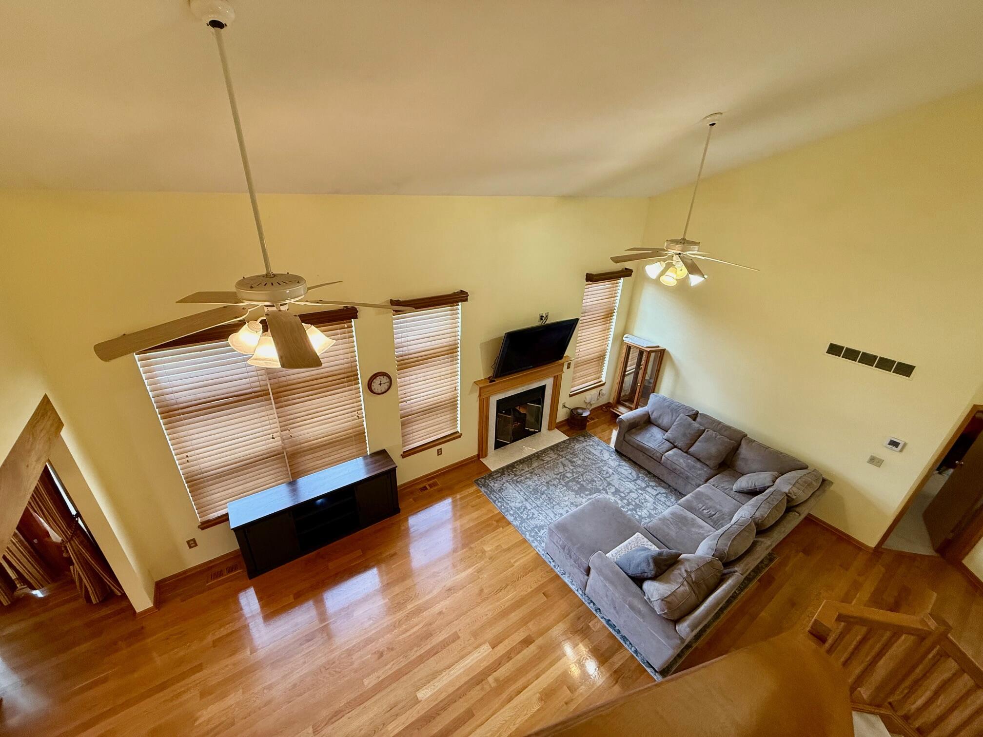 1975 Hollowbrook Drive