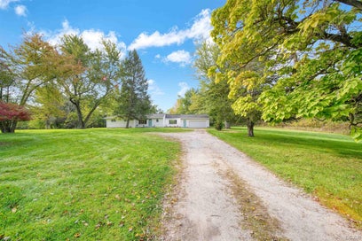 2400 Wolf Creek Highway Adrian Township MI 49221