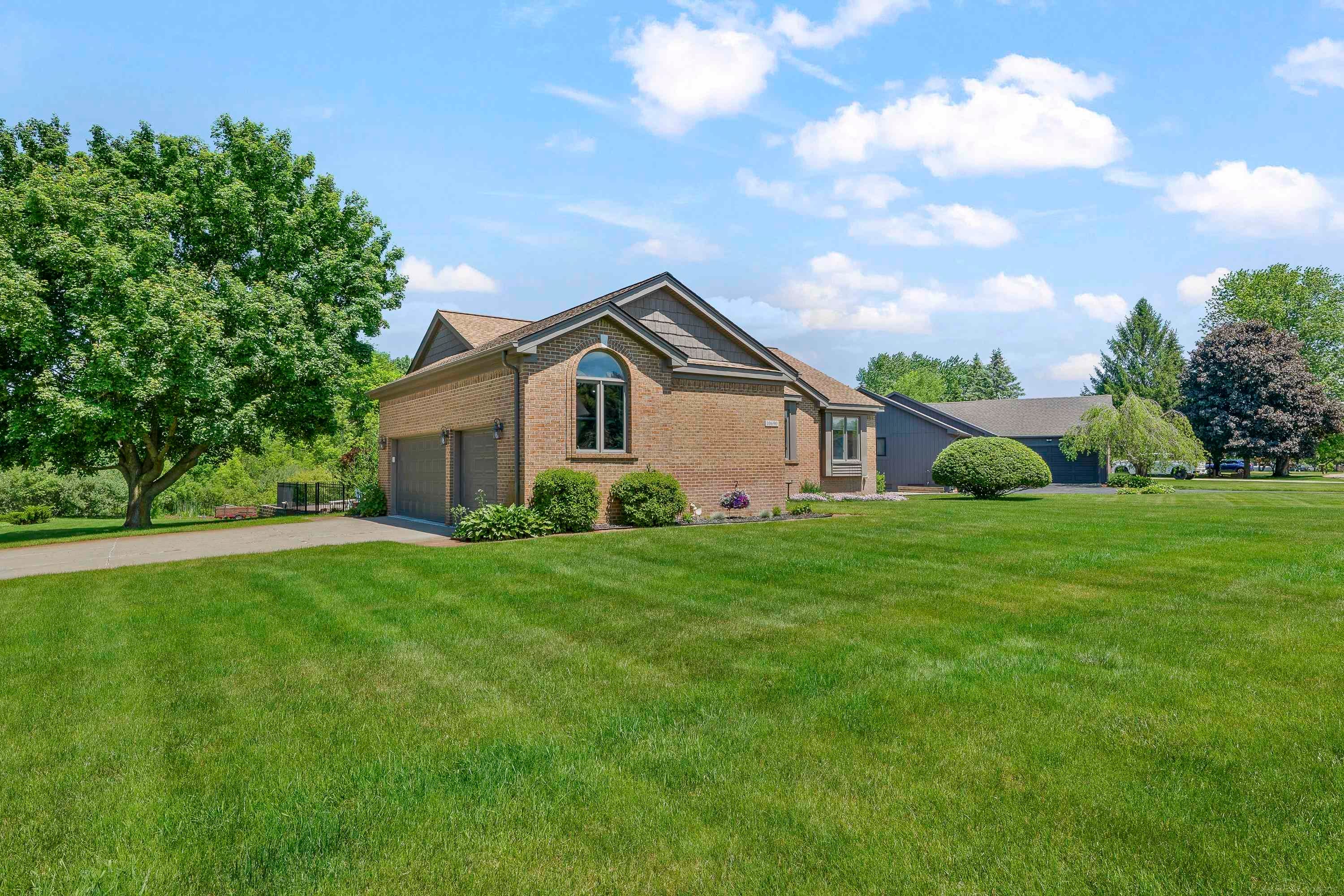 10690 OXBOW HEIGHTS Drive
