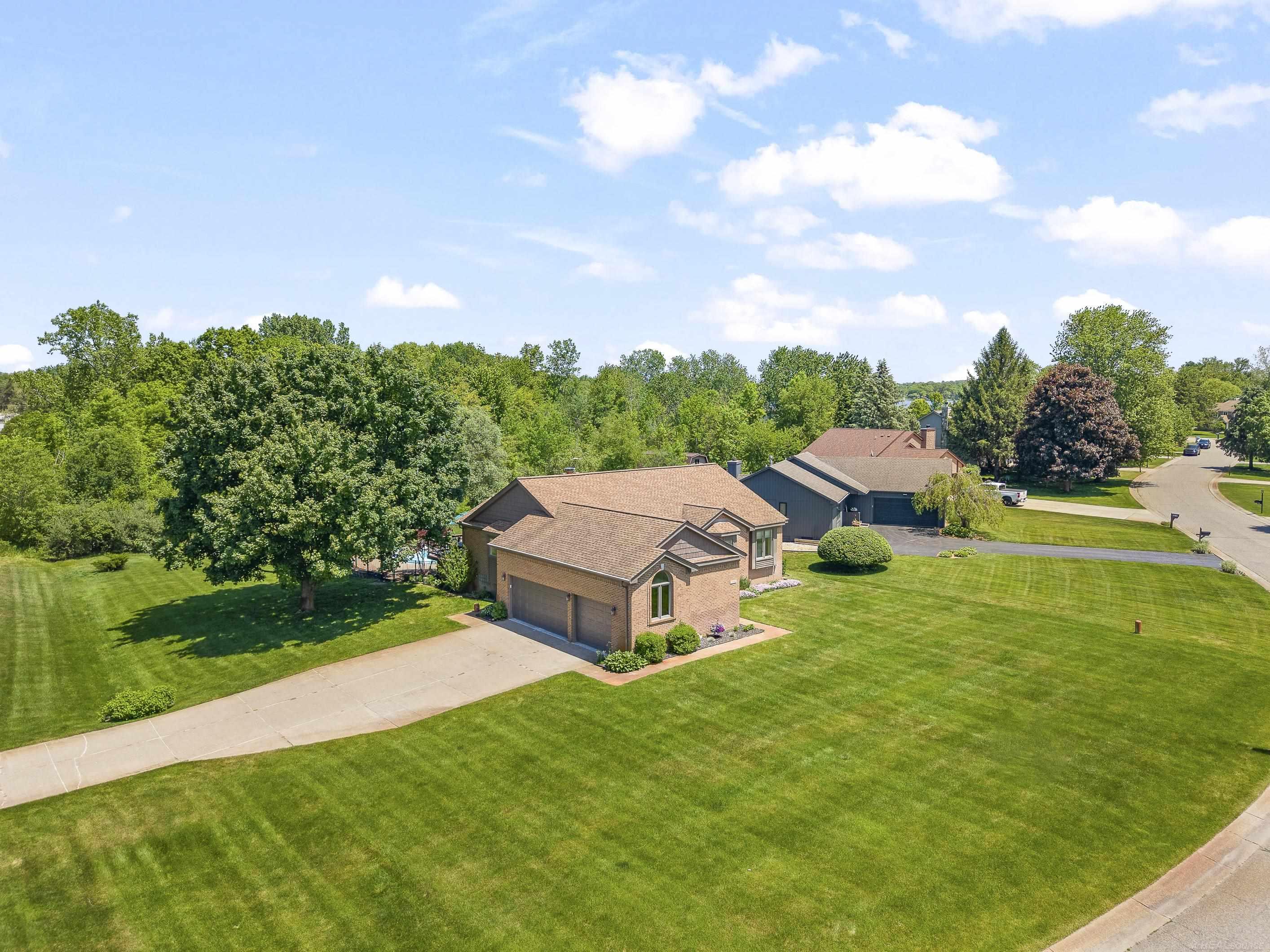 10690 OXBOW HEIGHTS Drive