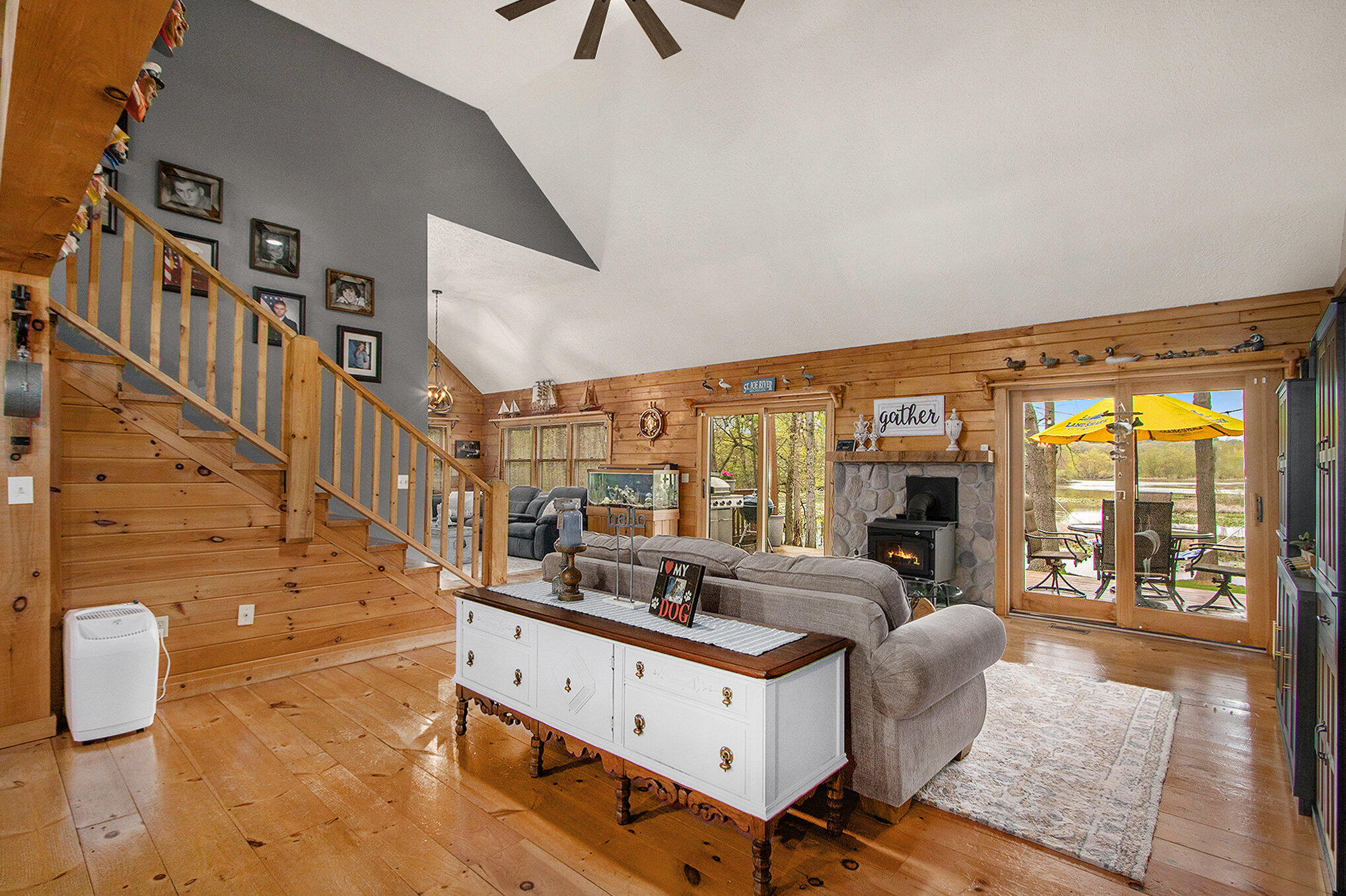 15802 Farmstead Lane