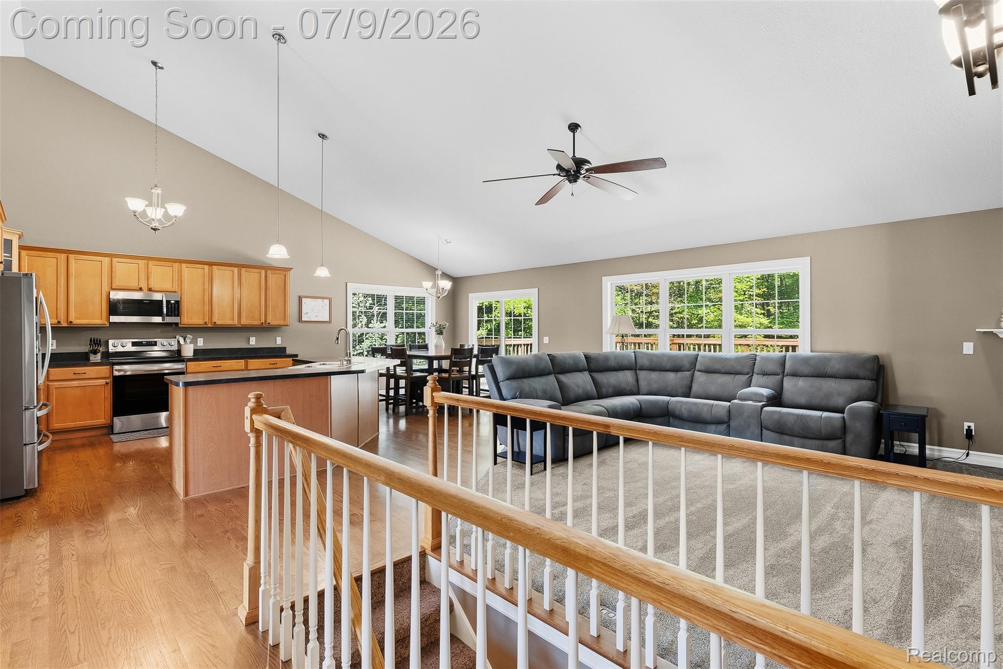 9285 Pine Walk Pass