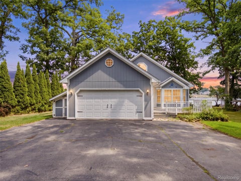 Photo for 8954 Patrick Drive
