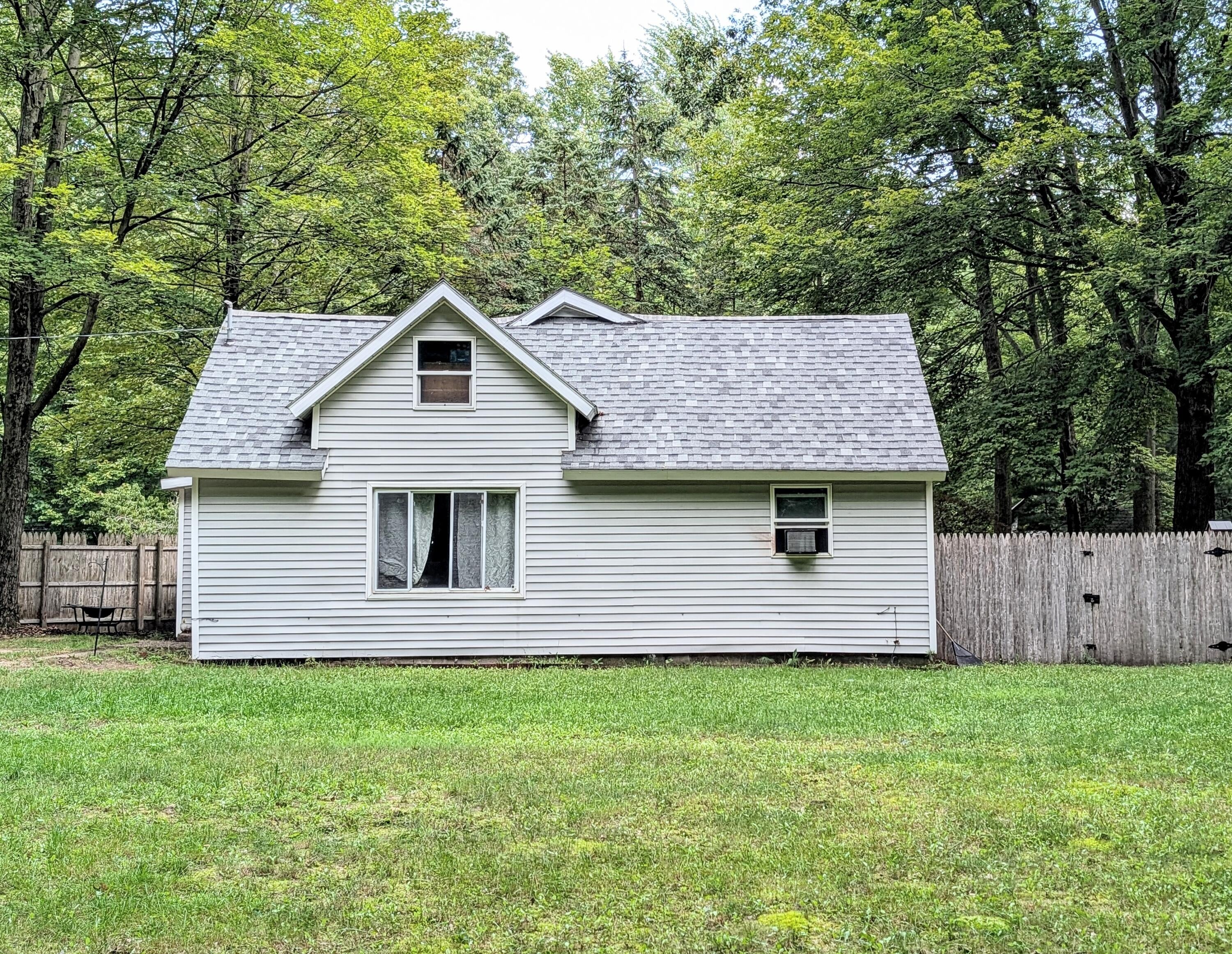 1466 Scenic Drive
