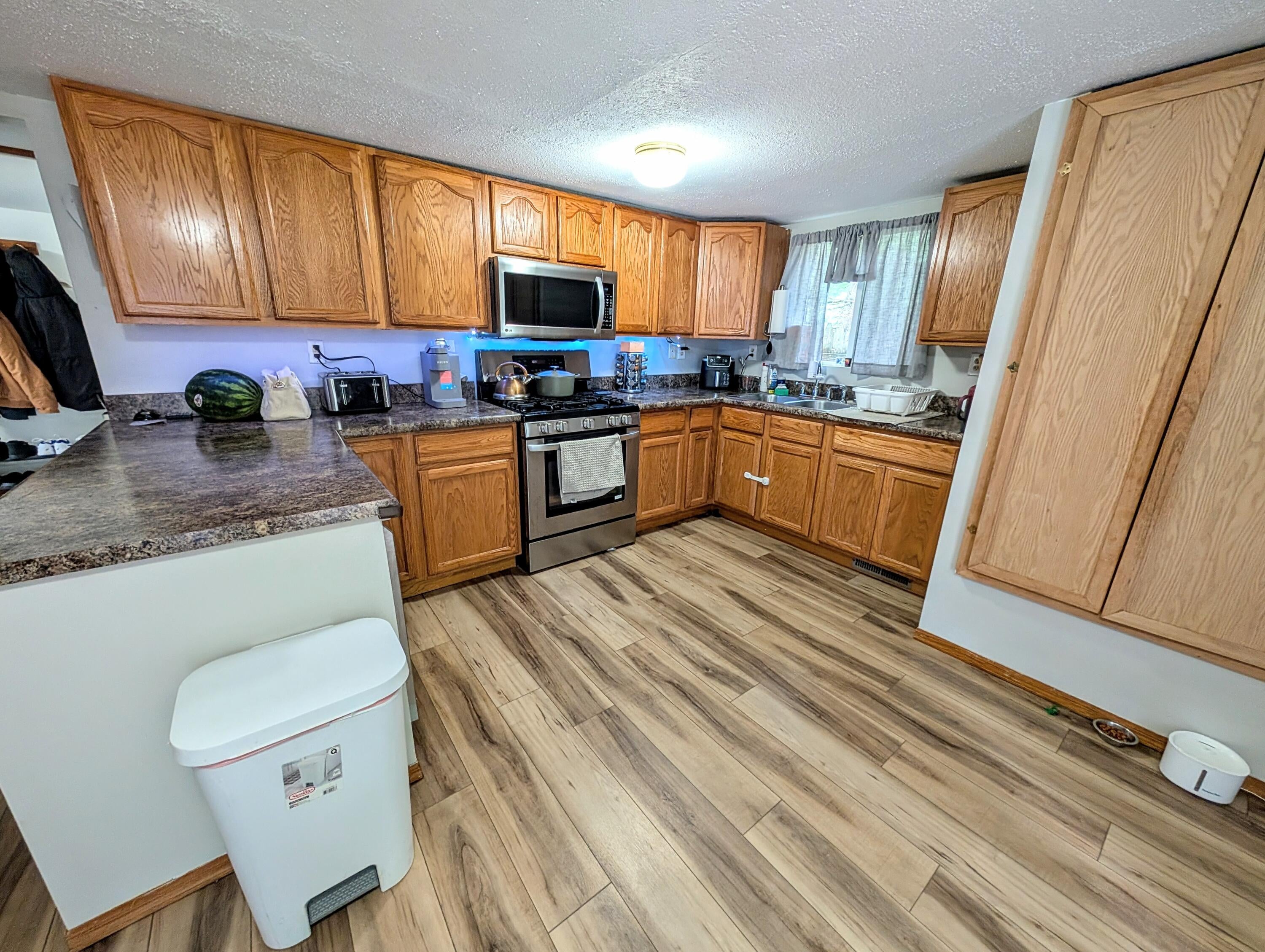 1466 Scenic Drive