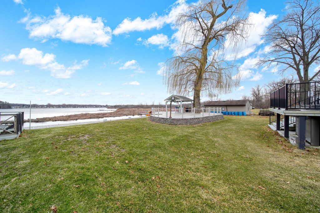 listing image 72