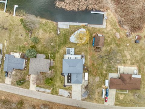 listing image 82