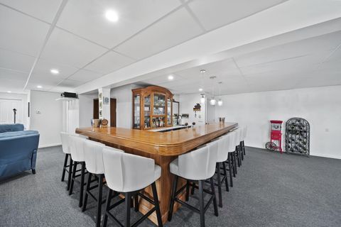 listing image 50