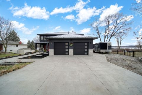 listing image 60