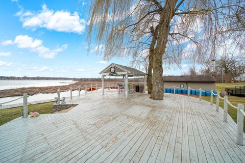 listing image 74