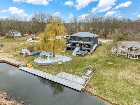 listing image 80