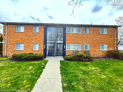 4715 Coolidge HWY Coolidge Highway 1 Royal Oak City MI 48073