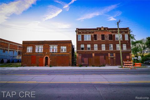 7000 W Fort Street Detroit City MI 48209