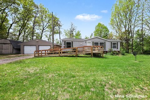 12150 Woodland Park Drive NE Grattan Township MI 48809