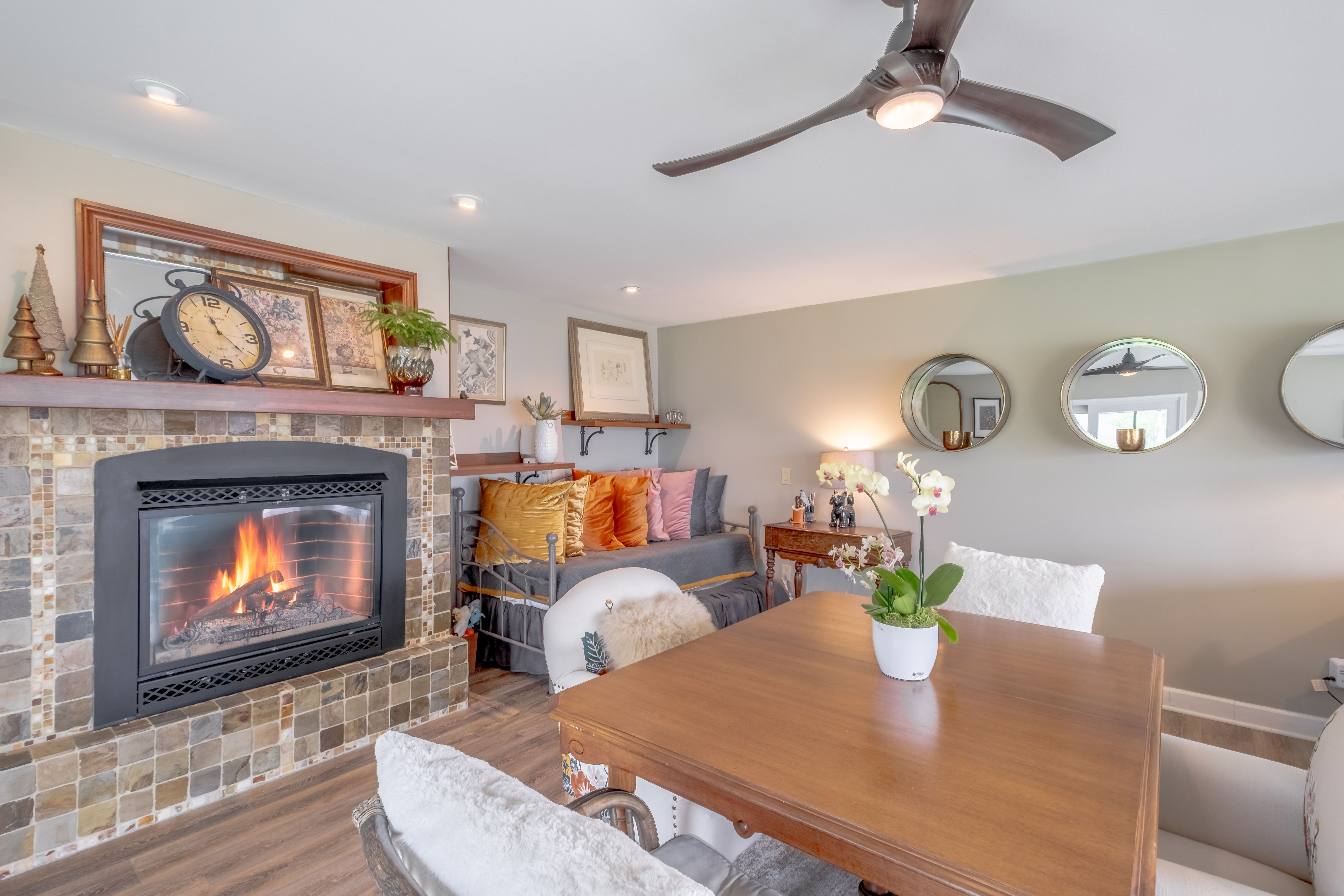 Tyrone Township Livingston, Michigan 48430, United States, 2 Bedrooms Bedrooms, ,2 BathroomsBathrooms,Residential,Active,131200