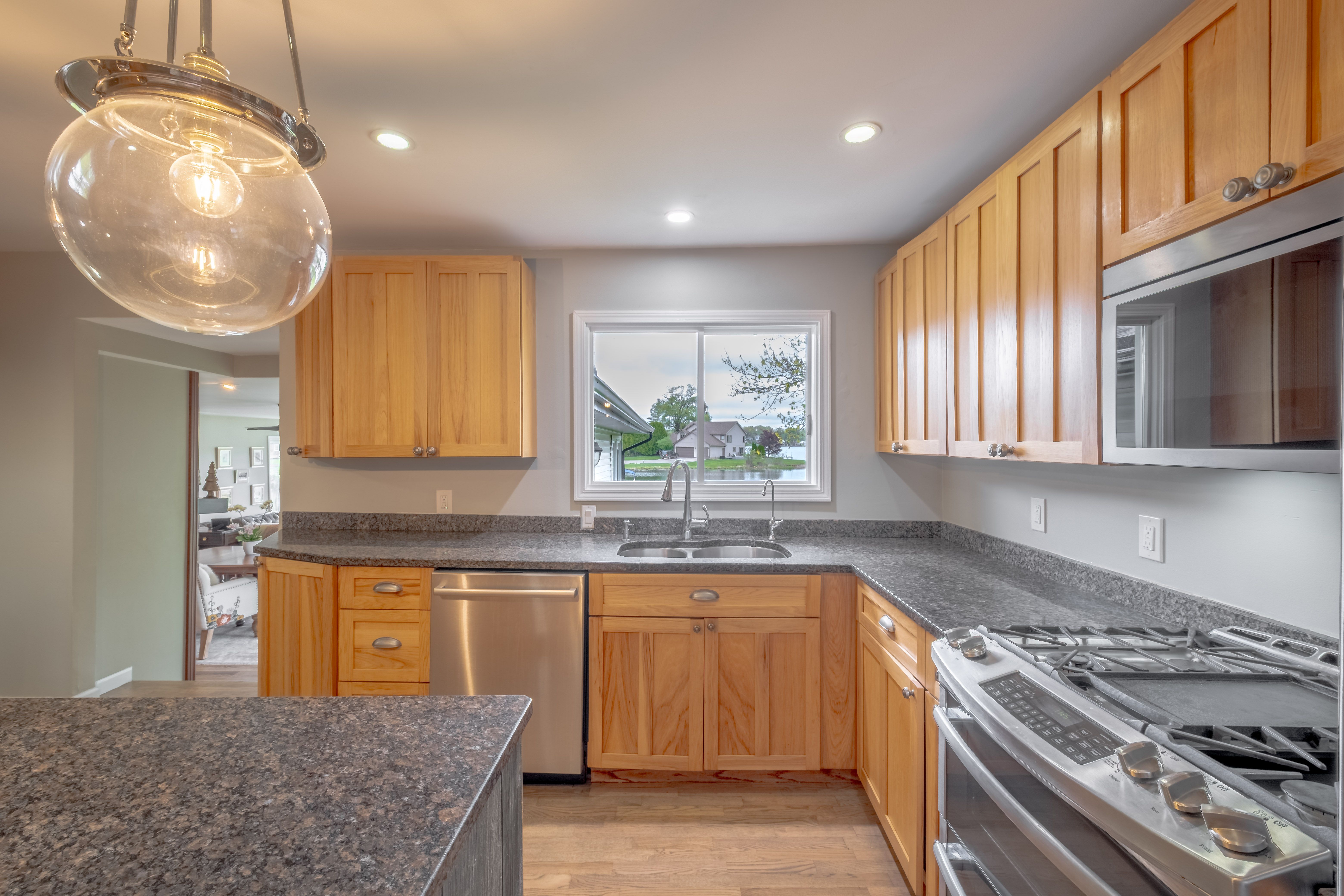 Tyrone Township Livingston, Michigan 48430, United States, 2 Bedrooms Bedrooms, ,2 BathroomsBathrooms,Residential,Active,131200