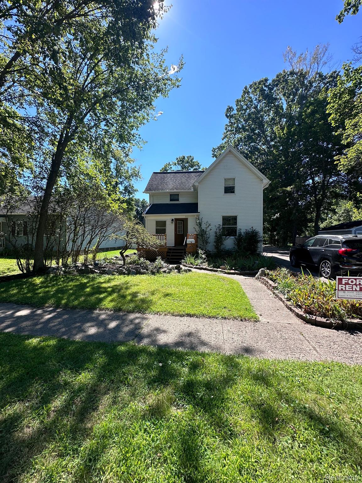 543 W Middle Street