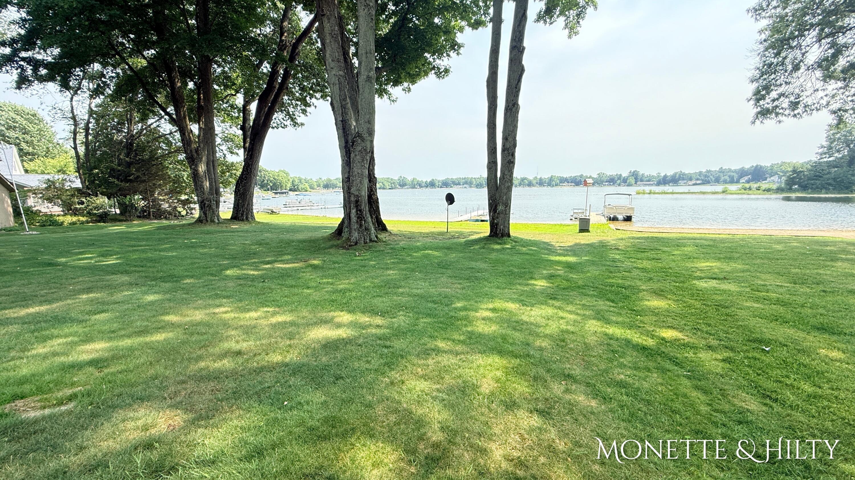 2883 Lakeshore Road