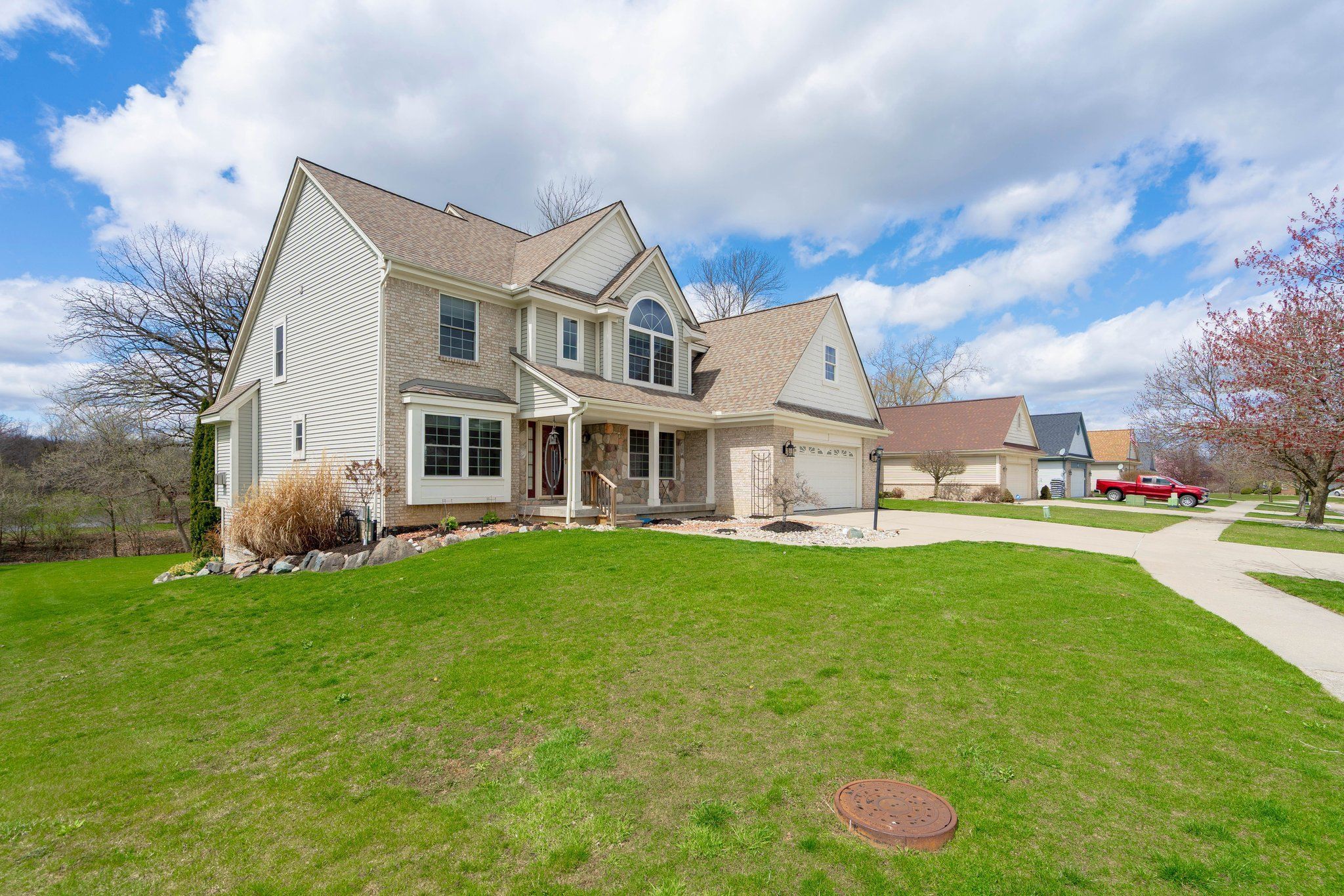 7426 WICKLOW NORTH Drive