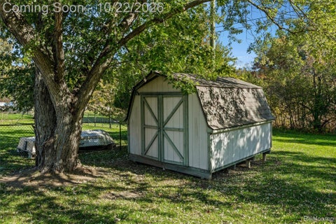 Tiny photo for 9261 Silverside, Green Oak Township, MI 48178 (MLS # 20261084977)