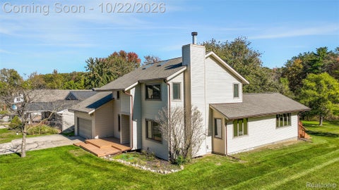 Tiny photo for 9261 Silverside, Green Oak Township, MI 48178 (MLS # 20261084977)